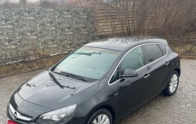 Opel Astra J, 2013 год, 949 999 рублей, 1 фотография