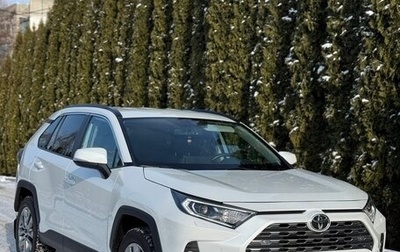 Toyota RAV4, 2021 год, 4 270 000 рублей, 1 фотография