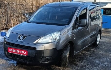 Peugeot Partner II рестайлинг 2, 2013 год, 1 150 000 рублей, 18 фотография