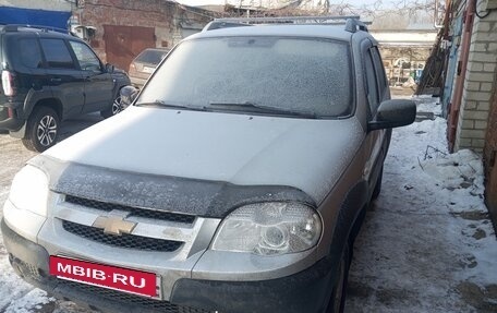 Chevrolet Niva I рестайлинг, 2012 год, 535 000 рублей, 4 фотография