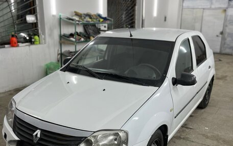 Renault Logan I, 2011 год, 350 000 рублей, 2 фотография