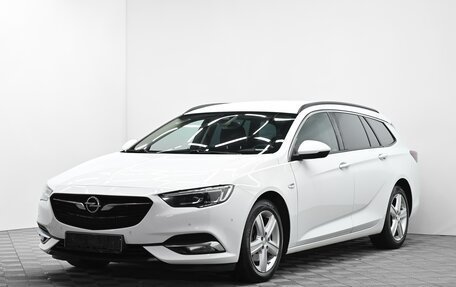 Opel Insignia II рестайлинг, 2018 год, 1 955 000 рублей, 2 фотография