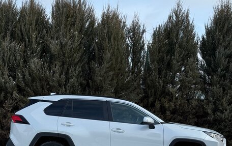 Toyota RAV4, 2021 год, 4 270 000 рублей, 7 фотография