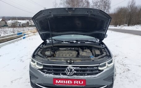 Volkswagen Tiguan II, 2020 год, 3 600 000 рублей, 10 фотография