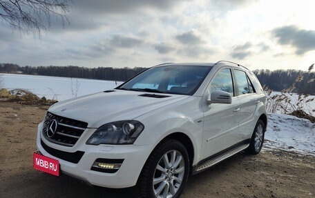 Mercedes-Benz M-Класс, 2011 год, 2 250 000 рублей, 1 фотография