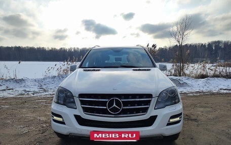 Mercedes-Benz M-Класс, 2011 год, 2 250 000 рублей, 2 фотография