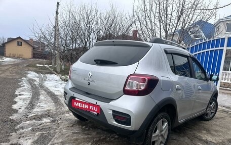 Renault Sandero II рестайлинг, 2015 год, 850 000 рублей, 5 фотография