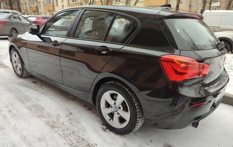 BMW 1 серия, 2016 год, 2 100 000 рублей, 3 фотография