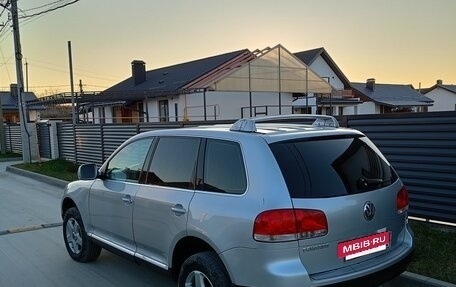 Volkswagen Touareg III, 2004 год, 770 000 рублей, 3 фотография