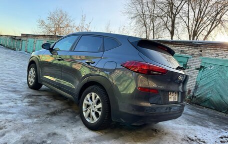 Hyundai Tucson III, 2019 год, 1 900 000 рублей, 1 фотография