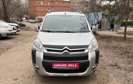 Citroen Berlingo II рестайлинг, 2011 год, 799 000 рублей, 1 фотография