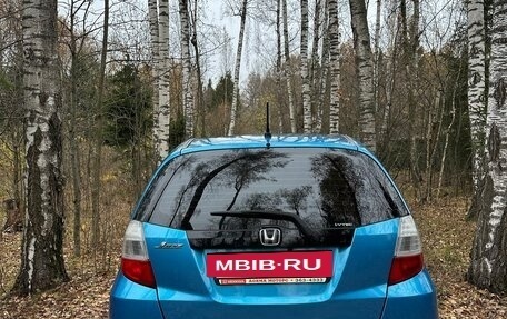 Honda Jazz II рестайлинг, 2009 год, 900 000 рублей, 5 фотография