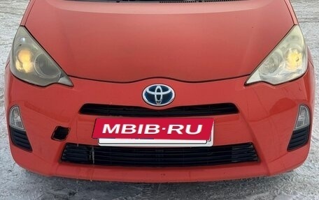 Toyota Aqua I, 2012 год, 895 000 рублей, 16 фотография