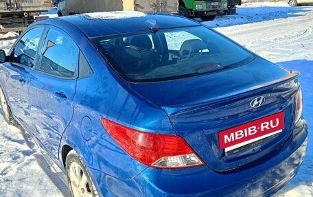 Hyundai Solaris II рестайлинг, 2012 год, 710 000 рублей, 3 фотография