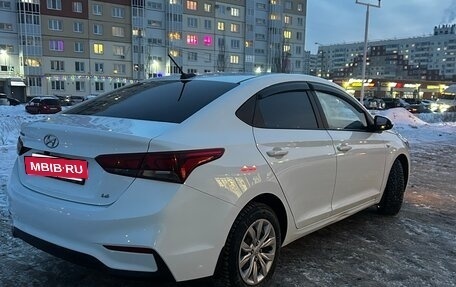 Hyundai Solaris II рестайлинг, 2017 год, 1 359 000 рублей, 4 фотография