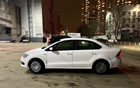 Volkswagen Polo VI (EU Market), 2011 год, 725 000 рублей, 13 фотография