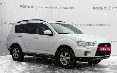 Mitsubishi Outlander III рестайлинг 3, 2011 год, 1 458 000 рублей, 3 фотография