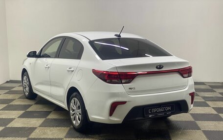 KIA Rio IV, 2018 год, 1 385 000 рублей, 7 фотография