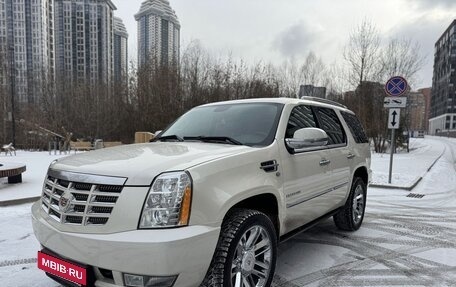 Cadillac Escalade III, 2012 год, 2 590 000 рублей, 4 фотография