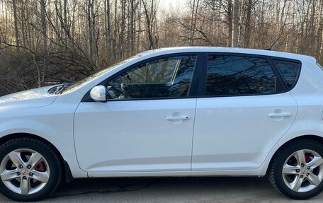 KIA cee'd I рестайлинг, 2011 год, 890 000 рублей, 2 фотография