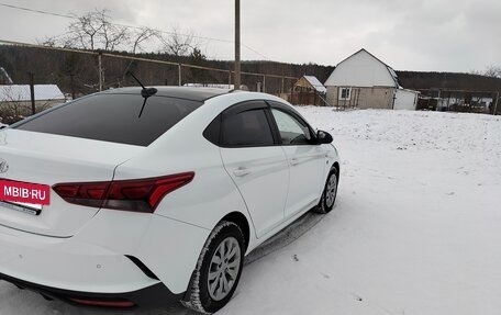 Hyundai Solaris II рестайлинг, 2021 год, 1 466 000 рублей, 5 фотография