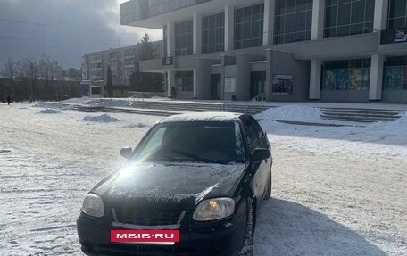 Hyundai Accent II, 2004 год, 260 000 рублей, 2 фотография