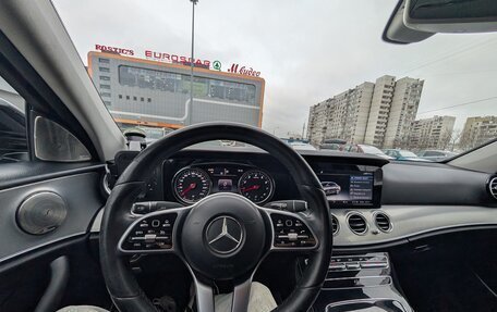 Mercedes-Benz E-Класс, 2018 год, 2 950 000 рублей, 5 фотография