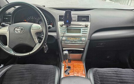 Toyota Camry, 2008 год, 1 250 000 рублей, 6 фотография