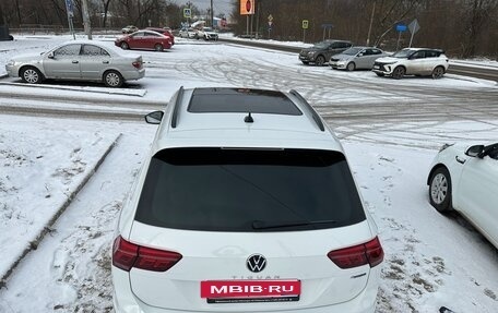 Volkswagen Tiguan II, 2021 год, 4 560 000 рублей, 5 фотография