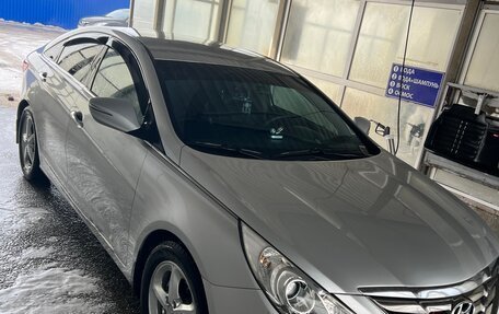 Hyundai Sonata VI, 2010 год, 1 100 000 рублей, 25 фотография