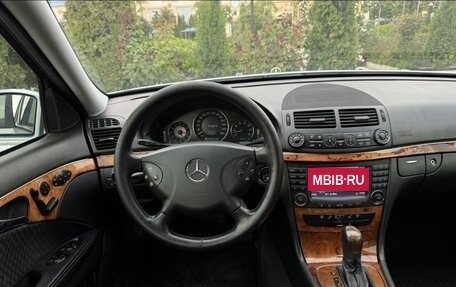 Mercedes-Benz E-Класс, 2005 год, 1 450 000 рублей, 9 фотография