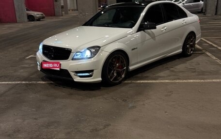 Mercedes-Benz C-Класс, 2012 год, 1 550 000 рублей, 1 фотография