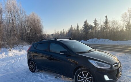 Hyundai Solaris II рестайлинг, 2013 год, 950 000 рублей, 3 фотография