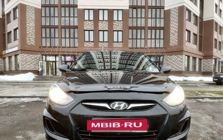 Hyundai Solaris II рестайлинг, 2013 год, 850 000 рублей, 9 фотография