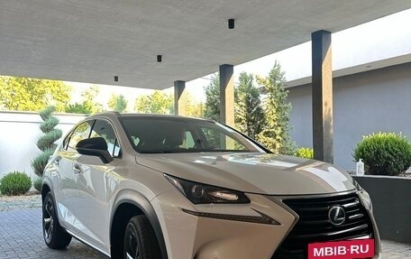 Lexus NX I, 2017 год, 3 500 000 рублей, 4 фотография