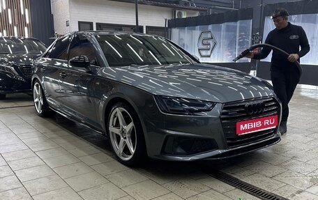 Audi A4, 2019 год, 3 300 000 рублей, 1 фотография