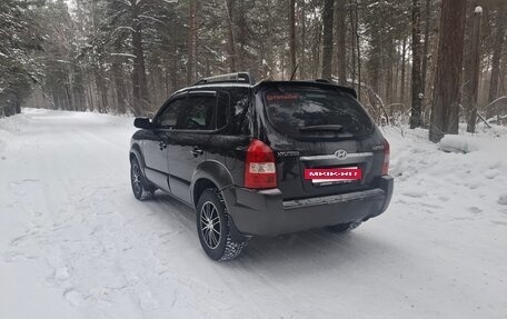 Hyundai Tucson III, 2006 год, 1 070 000 рублей, 16 фотография