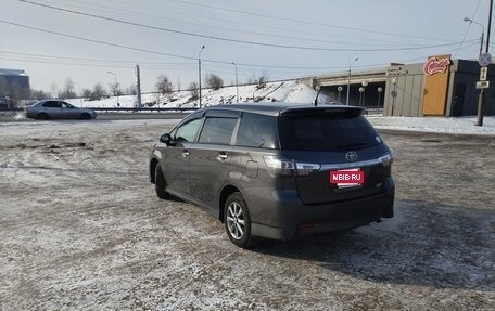 Toyota Wish II, 2012 год, 1 550 000 рублей, 4 фотография