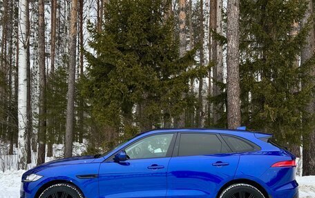 Jaguar F-Pace, 2017 год, 2 500 000 рублей, 12 фотография