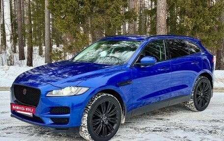 Jaguar F-Pace, 2017 год, 2 500 000 рублей, 17 фотография