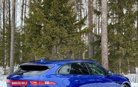 Jaguar F-Pace, 2017 год, 2 500 000 рублей, 10 фотография