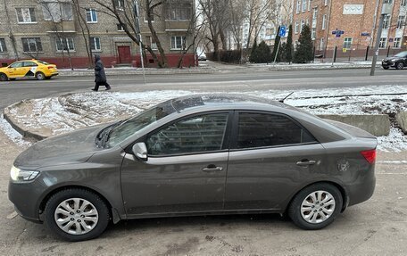 KIA Cerato III, 2009 год, 700 000 рублей, 2 фотография