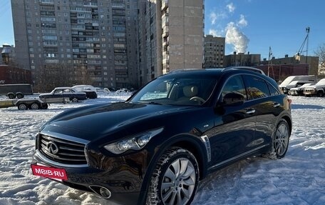 Infiniti FX II, 2012 год, 1 975 000 рублей, 6 фотография