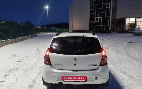 Renault Sandero I, 2011 год, 490 000 рублей, 2 фотография