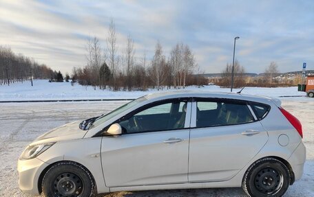 Hyundai Solaris II рестайлинг, 2012 год, 575 000 рублей, 2 фотография