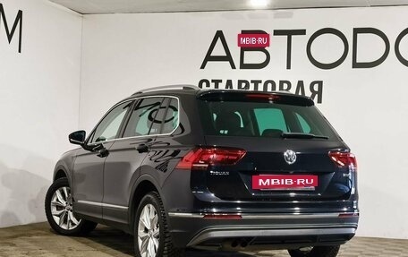 Volkswagen Tiguan II, 2019 год, 2 950 000 рублей, 25 фотография