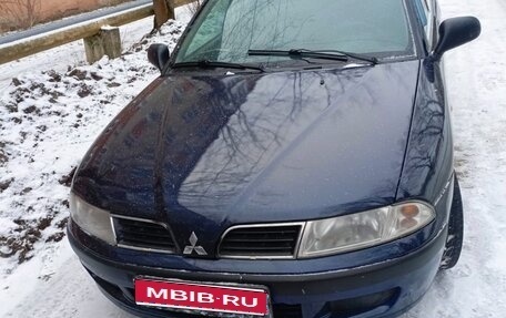 Mitsubishi Carisma I, 1999 год, 250 000 рублей, 1 фотография