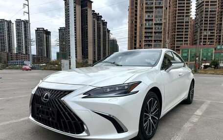 Lexus ES VII, 2021 год, 4 490 000 рублей, 1 фотография