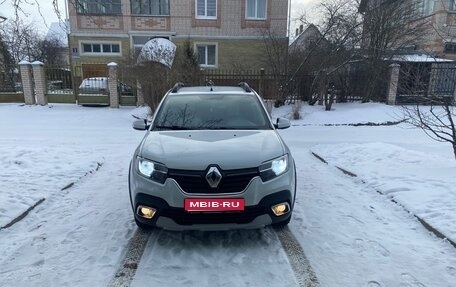 Renault Sandero II рестайлинг, 2018 год, 1 200 000 рублей, 1 фотография