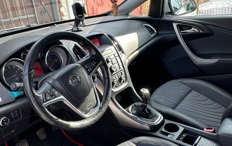 Opel Astra J, 2013 год, 950 000 рублей, 4 фотография